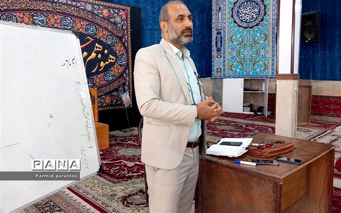 اعتماد به‌نفس پایین باعث گوشه‌گیری در سنین مختلف می‌شود/فیلم