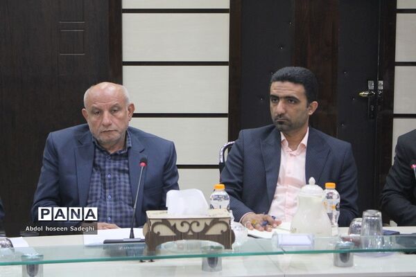 جلسه شورای معاونان آموزش و پرورش استان بوشهر