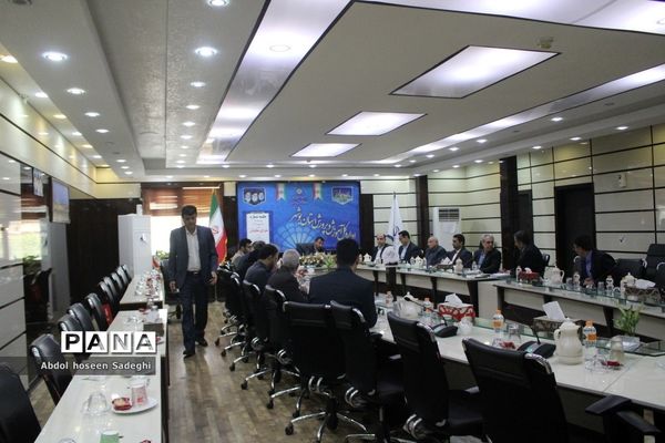 جلسه شورای معاونان آموزش و پرورش استان بوشهر