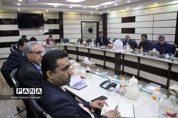 جلسه شورای معاونان آموزش و پرورش استان بوشهر