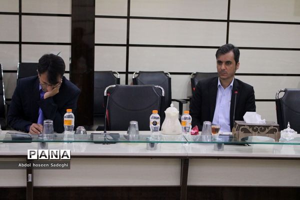 جلسه شورای معاونان آموزش و پرورش استان بوشهر