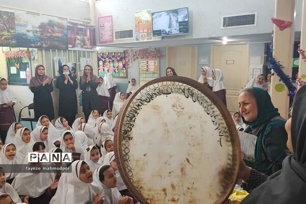 جشن ولادت حضرت معصومه(س) و روز دختر در دبستان حضرت زهرا(س) یک رودهن
