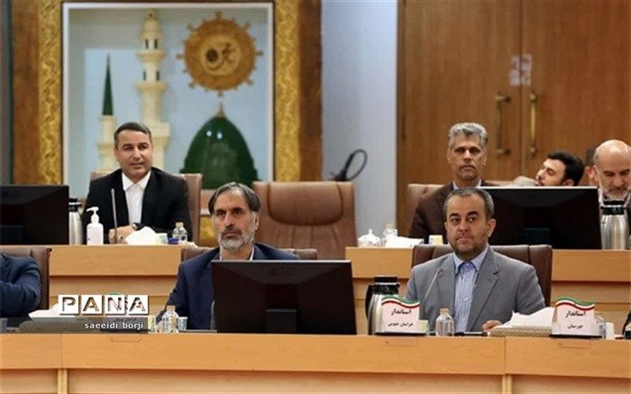 هنرستان‌های فنی و حرفه‌ای در میان ۵ استان برتر کشور توسعه متوازن رشته‌ای دارد