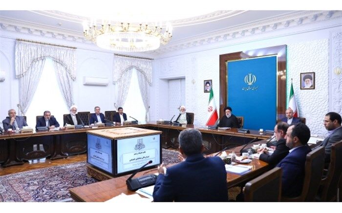 افزایش اختیارات ارزی بانک مرکزی با هدف ایجاد ثبات اقتصادی و حفظ ارزش پول ملی
