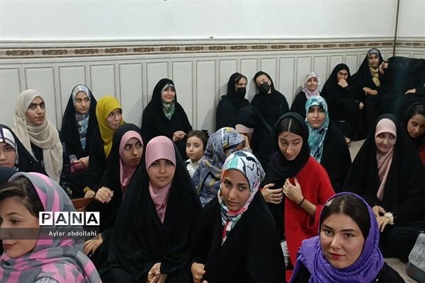 برگزاری مراسم ولادت حضرت معصومه در شهرستان قرچک