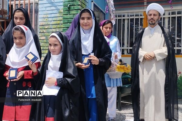 برگزاری جشن روز دختر در دبستان شهید‌موسی کلانتری‌ بهارستان 2