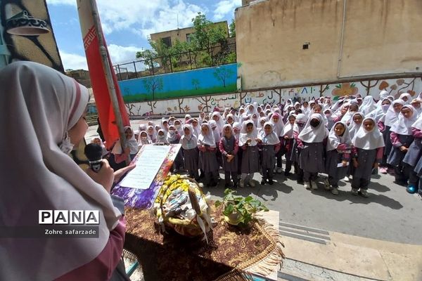 مراسم روز دختر و ولادت حضرت معصومه(س) در دبستان پروین اعتصامی رودهن