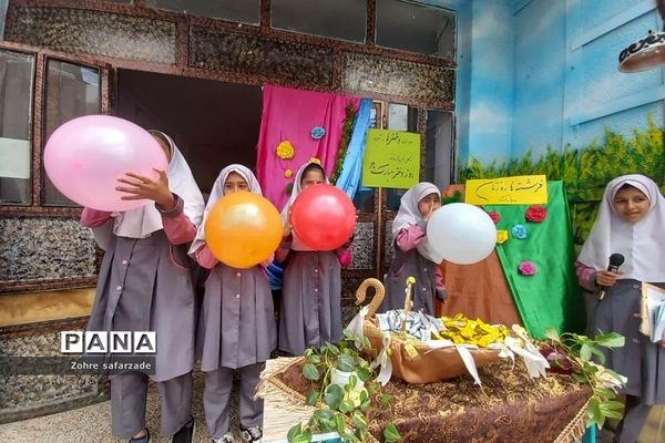 مراسم روز دختر و ولادت حضرت معصومه(س) در دبستان پروین اعتصامی رودهن