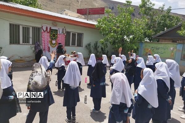 جشن روز دختر در مدارس رودهن