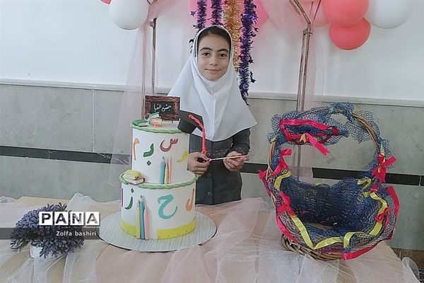 برپایی جشن خودکار در دبستان زنده‌یاد‌ دربانی شهرستان‌قرچک