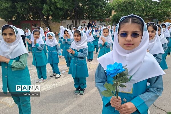 جشن روز دختر و ولادت حضرت معصومه( س) در دبستان بنت‌الهدی شهرستان‌ فیروزکوه