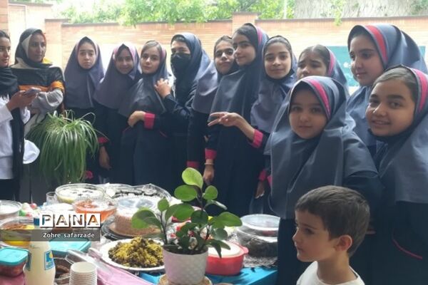 جشن روز دختر در دبستان برکت آبعلی  رودهن