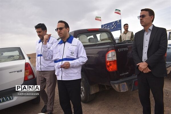 آغاز به‌کار اردوی جهادی‌  واکسیناسیون دامپزشکی در بهاباد