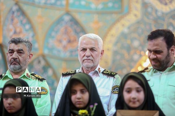 همایش بزرگ دختران قم در حرم بهترین دختر دنیا