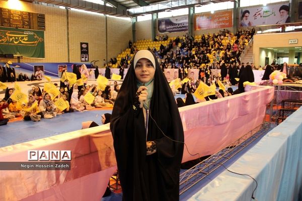 اجتماع بزرگ دختران شهرستان اسلامشهر درسالروز ولادت حضرت فاطمه معصومه(س)