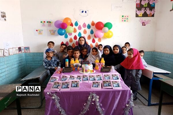جشن الفبا کلاس اولی‌ها در دبستان سعیدی