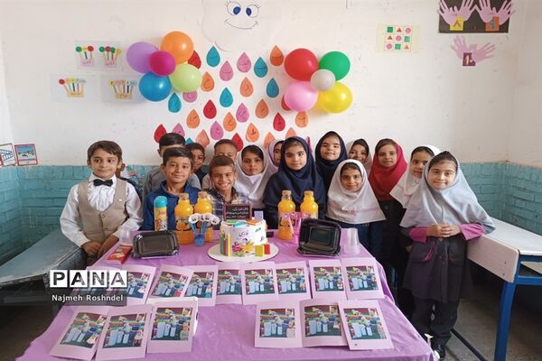 جشن الفبا کلاس اولی‌ها در دبستان سعیدی