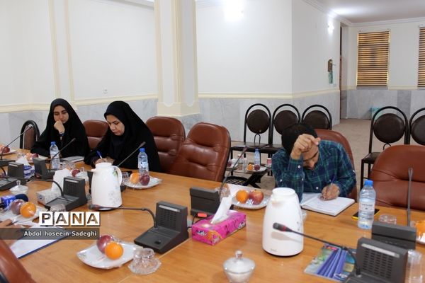 نشست خبری و دیداری با خبرنگاران و مدیران رسانه‌ها در بوشهر