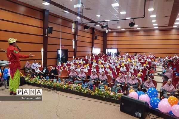 برگزاری جشن الفبا با حضور ۲۸۰ دانش‌آموز در بهارستان دو