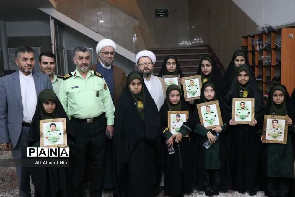 مراسم جشن دختران و دهه کرامت در حرم حضرت معصومه(س)