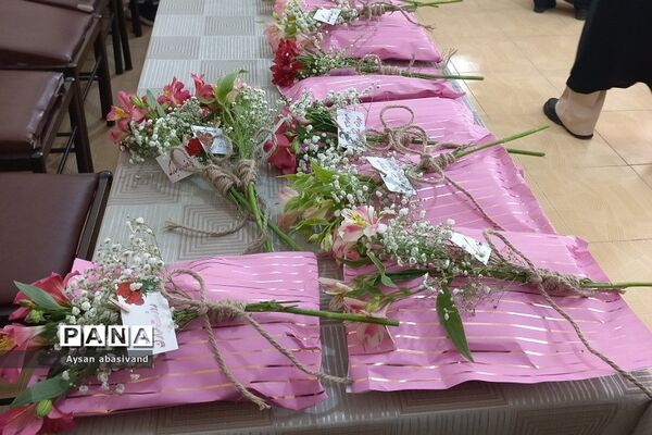 بازدید کارشناسان امور بانوان آموزش و پرورش شهرستان قرچک از مدرسه زنده‌یاد منصوری