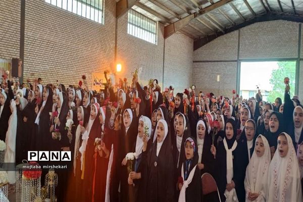 حضور دختران حضرت معصومه در شهرستان سرچهان