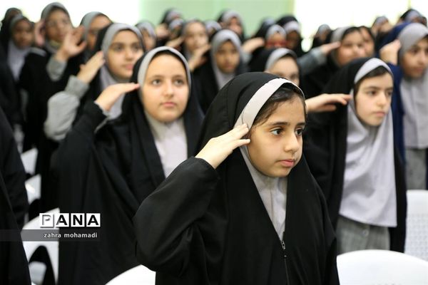 گرامیداشت روز دختر با حضور شهردار منطقه ۱۰