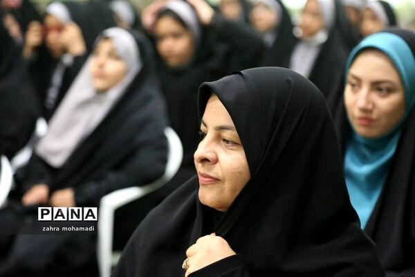 گرامیداشت روز دختر با حضور شهردار منطقه ۱۰