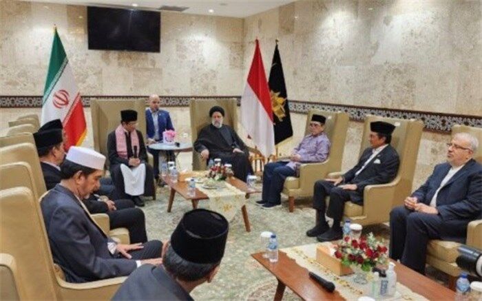 تنها راه صیانت از نسل جوان در برابر هجوم ضد فرهنگی غرب، گسترش معنویت و اخلاق است