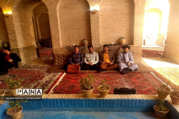جلسه هم‌اندیشی سرگروه‌های پرورشی ناحیه یک به‌مناسبت سالروز آزادسازی خرمشهر