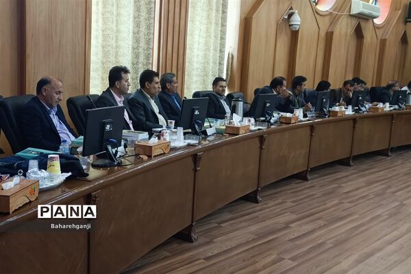 نشست روسای آموزش و پرورش با موضوع مدرسه حکمرانه اسلامی