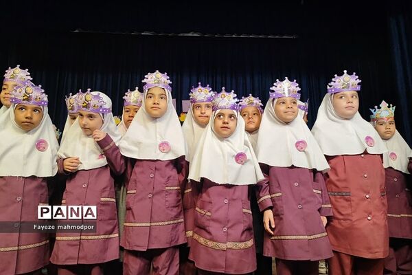 جشن الفبا در دبستان حضرت زهرا(س) یک رودهن