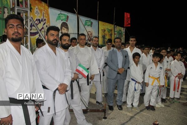 اجتماع بزرگ سلام فرمانده ۲ در بوشهر