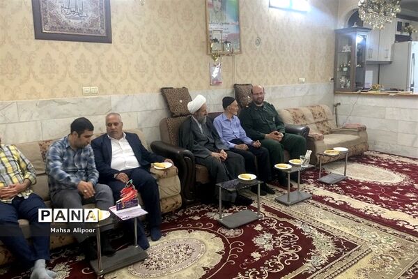 دیدار از خانواده‌های معظم شهیدان شهرستان قرچک