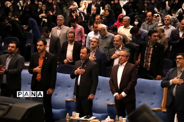 اختتامیه کنگره بزرگداشت مقام معلم منطقه ۲