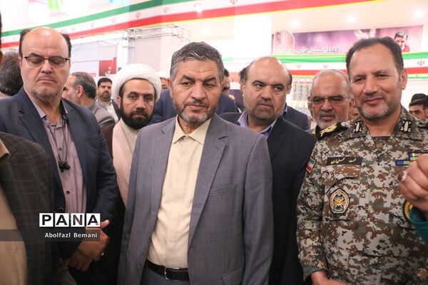 بازدید مدیران دستگاه‌های اجرایی قم از نمایشگاه توانمندی‌های هوافضا