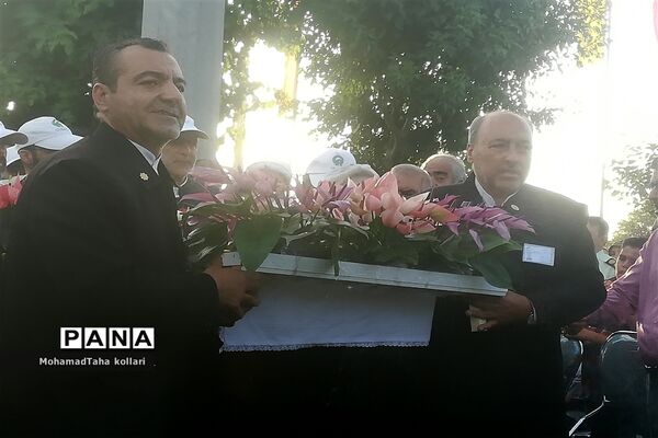آیین اهتزاز پرچم مطهر حرم رضوی در ورامین