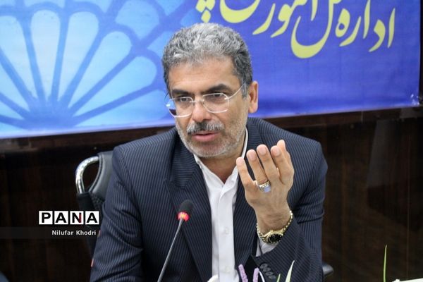 جلسه هم‌اندیشی طرح دانش‌آموز تراز انقلاب اسلامی در بوشهر