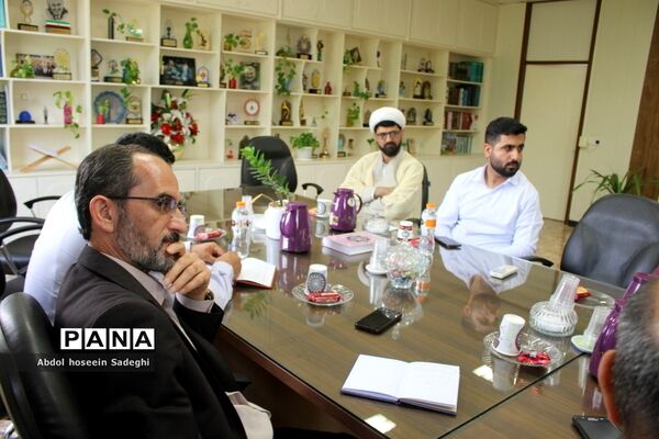 جلسه هماهنگی بزرگداشت سالروز ارتحال حضرت امام خمینی (ره) در بوشهر