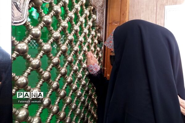 اردوی معنوی اعضاء کارگروه‌های تربیتی در گلزار شهدای ملارد