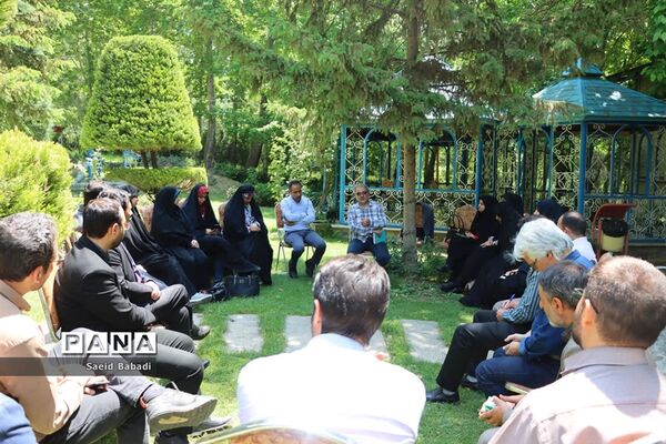 کاردوی تحولی مشاوران و مربیان پرورشی مدارس قم در اردوگاه شهید باهنر تهران