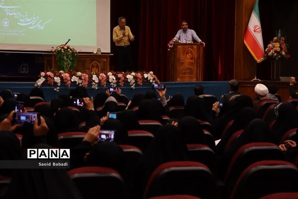 کاردوی تحولی مشاوران و مربیان پرورشی مدارس قم در اردوگاه شهید باهنر تهران