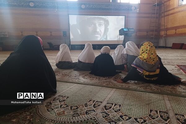 اکران فیلم دسته دختران در مصلی شهر جوادآباد