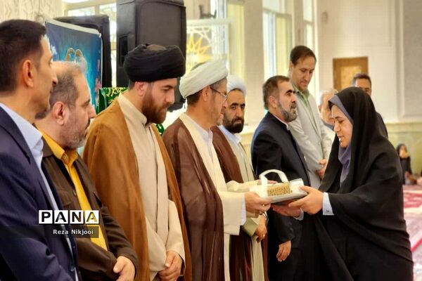 آیین اختتامیه مسابقات قرآن، عترت و نماز و جشنواره‌های فرهنگی و هنری ناحیه یک بهارستان