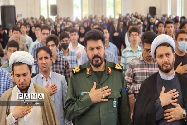 آیین اختتامیه مسابقات قرآن، عترت و نماز و جشنواره‌های فرهنگی و هنری ناحیه یک بهارستان