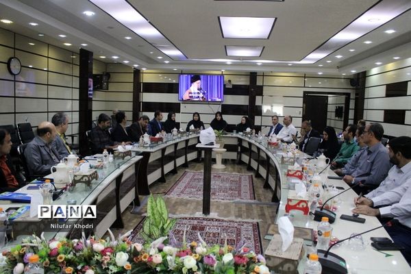 آیین تقدیر از فعالان حوزه معاونت آموزش متوسطه اداره کل  آموزش و پرورش استان بوشهر