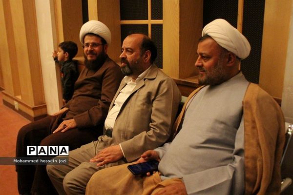 جشن دهه کرامت ویژه خانواده کارکنان صنعت آب و برق قم