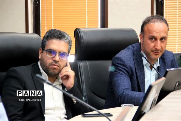 تکریم و معارفه مسئول بسیج هنرمندان شهرستان ابرکوه
