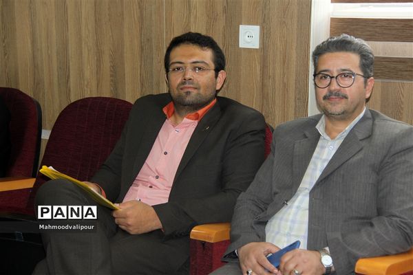 توانمندسازی  و دوره ضمن خدمت مشاوران مدارس استان قزوین