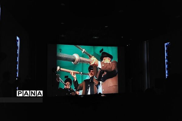 اکران مردمی مستند رضای رضوان در پردیس سینمایی مجتمع مهر کوهسنگی